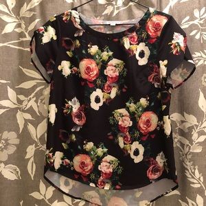 ‼️MUST GO‼️MAKE OFFER‼️Black floral top